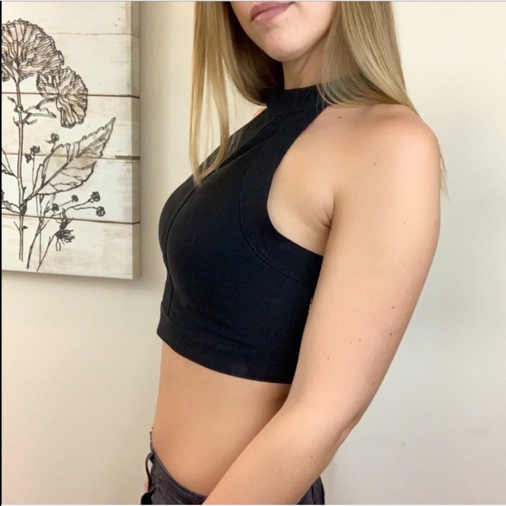 'Tsunami' Racerback High Neck Crop Top - Picture 3 of 4